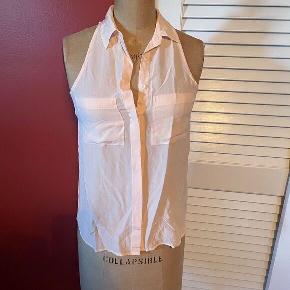 MADEWELL | light pink button up open back sleeveless silk blouse XS - Picture 1 of 7